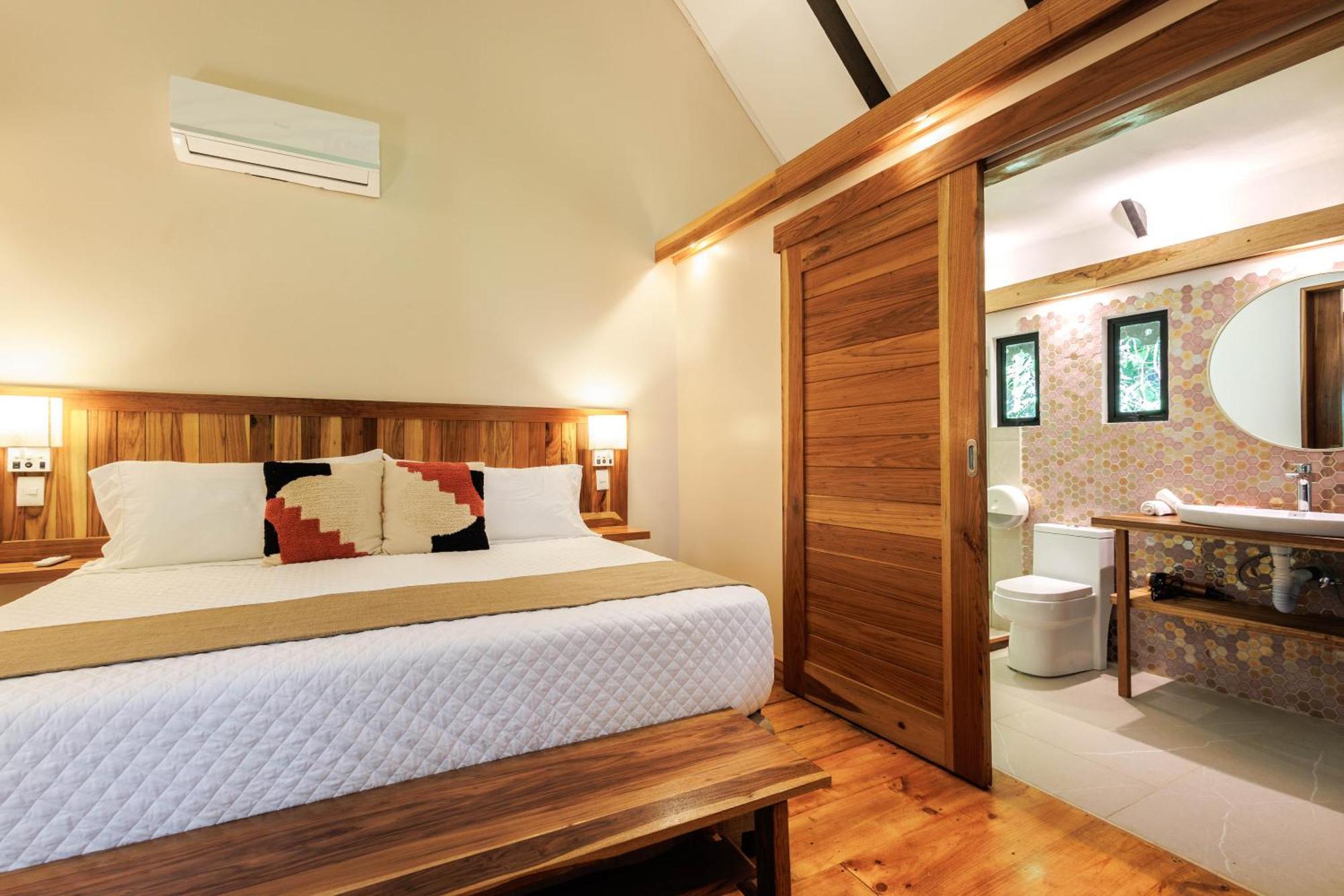 Puerto Viejo de Talamanca Almonds & Corals Boutique Hotel מראה חיצוני תמונה